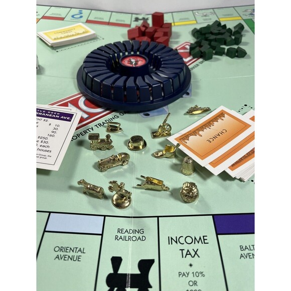 1998 Deluxe Monopoly Board Game by Parker Brothers Complete with All Game Pieces - Picture 10 of 16